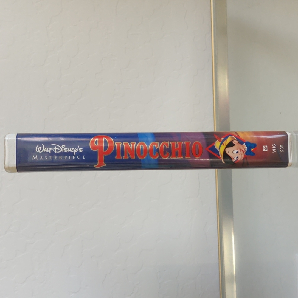 VHS-Like New - Picture 2 of 5